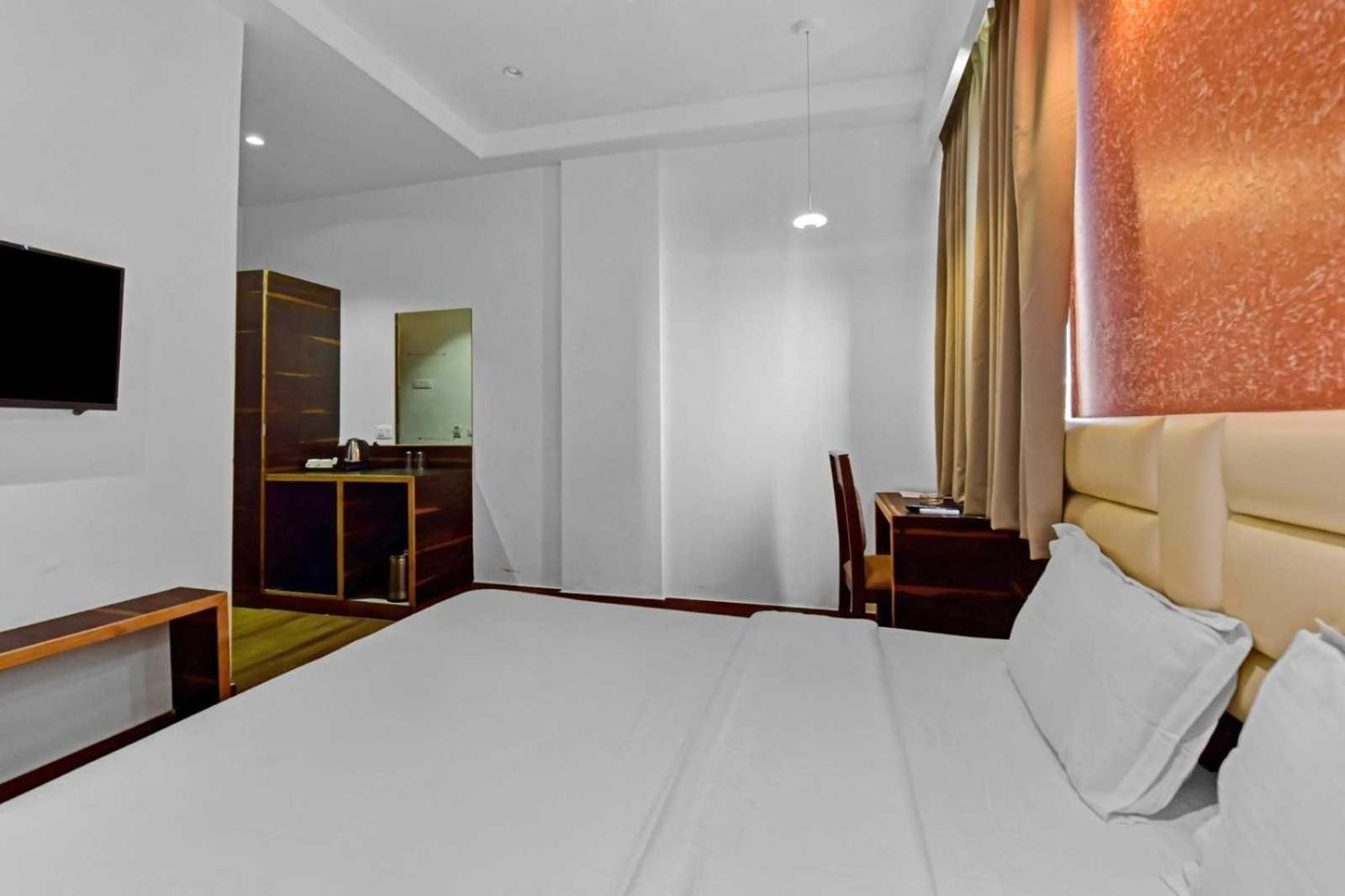 Collection O Hotel Karma Inn Jaipur Exteriör bild